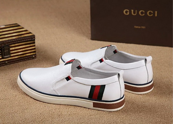 Gucci Men Loafers_055